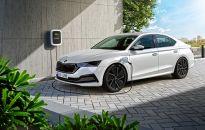 ŠKODA prezentuje napędy hybrydowe dla nowej generacji modelu OCTAVIA