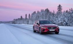 Volvo Cars podsumowuje sprzedaż w 2020 roku pierwsza połowa roku ciężka, druga - rekordowo dobra