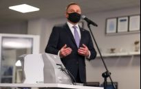 Prezydent Andrzej Duda w ML System. Jest urządzenie wykrywające Covid-19