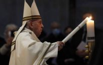 Papież: w mrocznych miesiącach pandemii Jezus zachęca, by nie tracić nadziei