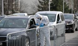 MZ: 14 910 nowych przypadków zakażenia koronawirusem, zmarło 638 osób