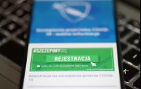 W poniedziałek ruszyły zapisy dla 53-latków na szczepienia przeciw COVID-19