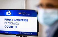 Osoby urodzone w 1971 r. mogą od czwartku rejestrować się na szczepienie przeciw COVID-19