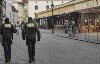 Rząd przedstawił wstępny harmonogram luzowania obostrzeń w maju