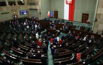 Sejm odrzucił poprawki klubów PO i PSL do projektu ustawy ws. ratyfikacji decyzji o zasobach własnych UE