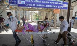 Indyjski szczep koronawirusa to wariant wywołujący niepokój