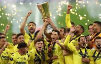 Piłkarska LE - trofeum dla Villarreal