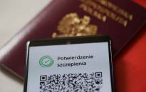 Od wtorku można pobierać Unijne Certyfikaty COVID