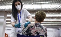 Szefowa KE: przekroczyliśmy granicę 250 milionów szczepień w UE