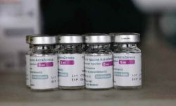 Dementujemy informacje o wstrzymaniu szczepień preparatem AstraZeneca