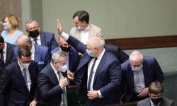 Sejm odrzucił wniosek o wotum nieufności wobec szefa MAP Jacka Sasina