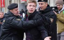 Białoruś: opozycyjny dziennikarz Raman Pratasiewicz i jego partnerka przeniesieni do aresztu domowego