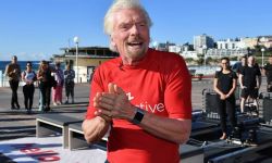 USA: statek VSS Unity z Richardem Bransonem odbył udany lot do granicy z kosmosem