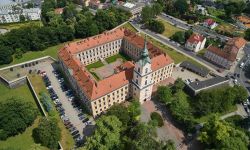 Zamek brać? Rzeszów się waha