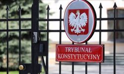Przepis traktatowy ws. środków tymczasowych TSUE dotyczących sądownictwa - niekonstytucyjny