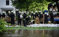 Niemcy: sześć domów zawaliło się z powodu powodzi; 30 osób uznano za zaginione