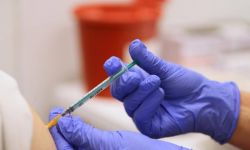 Ponad 16,3 mln osób w Polsce jest w pełni zaszczepionych