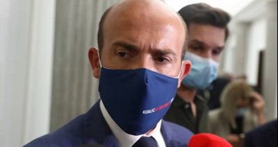 Tomczyk rezygnuje, a Budka wraca na fotel szefa klubu KO