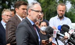 Niedzielski: To nas jest więcej, nie antyszczepionkowców