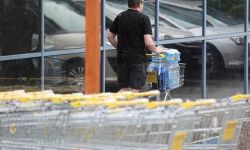 Dwa zaskarżone przepisy dot. zakazu handlu w niedziele konstytucyjne, reszta sprawy umorzona