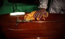 PAHO: pandemia Covid-19 zbiera śmiertelne żniwo w obu Amerykach