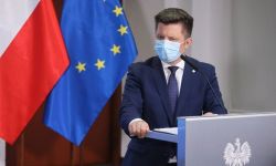 Zostaną uruchomione dwa duże programy mające na celu zachęcić Polaków do szczepień