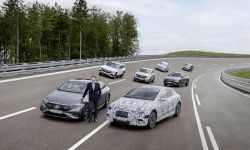 Mercedes-Benz przygotowuje się do przejścia na napędy wyłącznie elektryczne