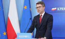 Rzecznik rządu: w czasach rządów PiS do samorządu terytorialnego trafia zdecydowanie więcej środków