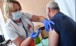 W Polsce wykonano dotąd blisko 35,3 mln szczepień przeciw COVID-19