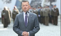 Szef MON zachęca do służby w Wojsku Polskim