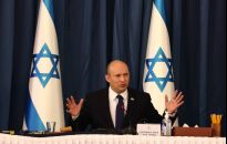 Izrael: premier Naftali Bennett krytykuje ustawę podpisaną przez prezydenta Andrzeja Dudę