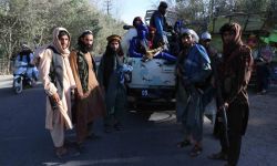 Afganistan: talibowie świętują w pałacu prezydenckim w Kabulu zwycięstwo