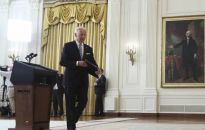 USA: wskaźnik popularności Bidena spadł do najniższego poziomu w br.