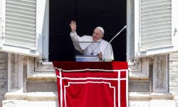 Papież: zaszczepienie się przeciwko Covid-19 jest aktem miłości