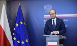 Wiceszef MSZ: blisko 50 osób ewakuowanych z Afganistanu wojskowym samolotem jest już w Uzbekistanie