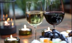 Kieliszki - oprawa dla wina