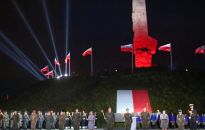 Premier: Polacy bili się o lepszy świat, wolną ojczyznę i Europę