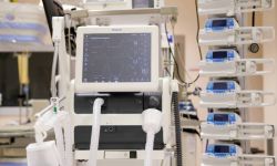 MZ: 324 nowych zakażeń koronawirusem, nie zmarła żadna osoba z COVID-19