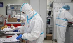 MZ: 722 nowe zakażenia koronawirusem, zmarło 10 osób z COVID-19