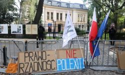 TK przerwał rozprawę ws. wyższości prawa unijnego nad krajowym do 30 września