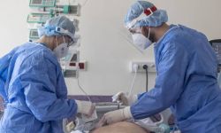 Ministerstwo Zdrowia: 643 nowe zakażenia koronawirusem, zmarła jedna osoba z COVID-19