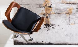 Krzesło do biurka czy fotel biurowy - co wybrać?