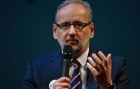 Niedzielski: przy tej liczbie zakażeń nie przewidujemy zmian w restrykcjach
