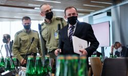 Szef MSWiA na komisji sejmowej: mamy sytuację zagrożenia państwa