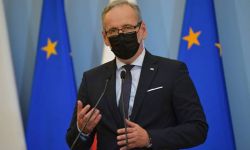 Minister zdrowia: przekroczyliśmy barierę czwartej fali; mamy powyżej 1200 nowych zakażeń