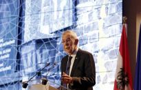 Prezydent Austrii w Auschwitz: zarówno ofiary jak i sprawcy, byli częścią naszego społeczeństwa