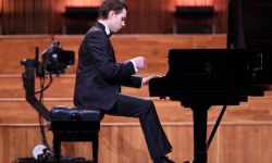 45 pianistów, w tym dziewięciu Polaków w II etapie Konkursu Chopinowskiego