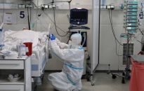 Ministerstwo Zdrowia: 1895 nowych zakażeń koronawirusem, zmarło 31 osób z COVID-19