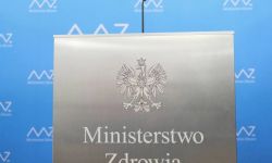 MZ: 2012 nowych zakażeń koronawirusem, zmarło 29 osób z COVID-19