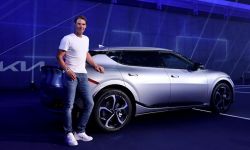 Ambasador marki Kia na świecie - Rafael Nadal - dzięki nowemu crossoverowi EV6 będzie korzystać z aut elektrycznych jeszcze częściej